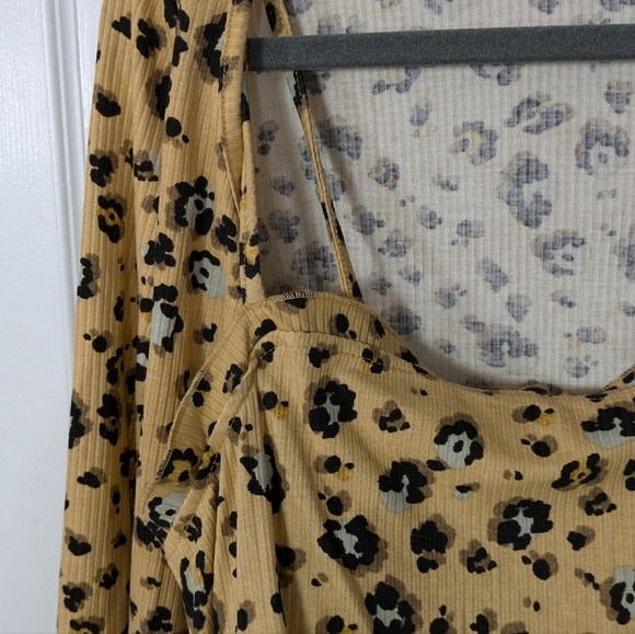 NWT Nordstrom BP Crop Ribbed Beige Leopard Print Cardigan and Cami Set Size Med‎ - Picture 7 of 9